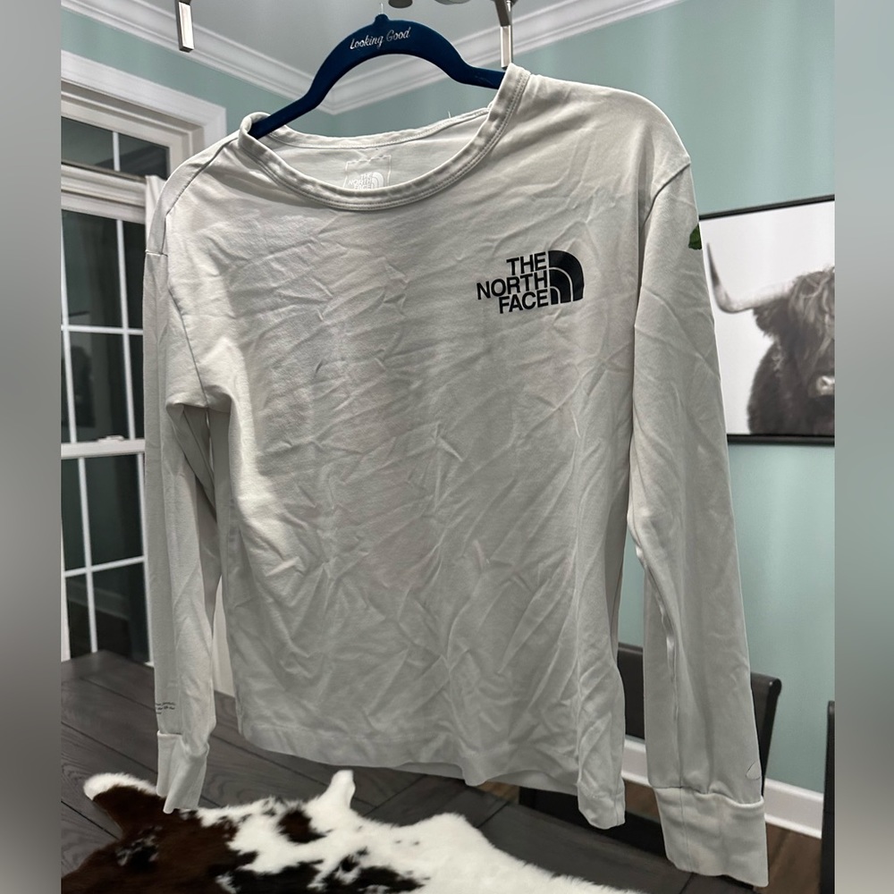 NORTH FACE!!  XS, boat neck grayish greenish long sleeve!